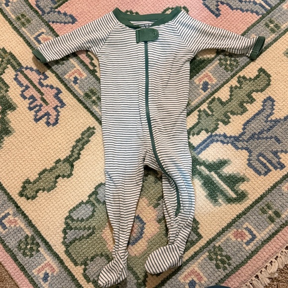 LAKE Baby Sleeper in Classic Green - Picture 3 of 3